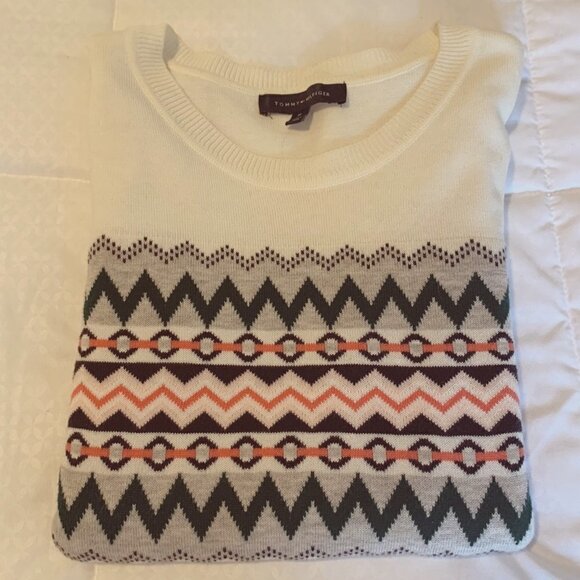 Tommy Hilfiger Sweater Size Medium Cream & Geometric Design Pullover - Picture 7 of 12